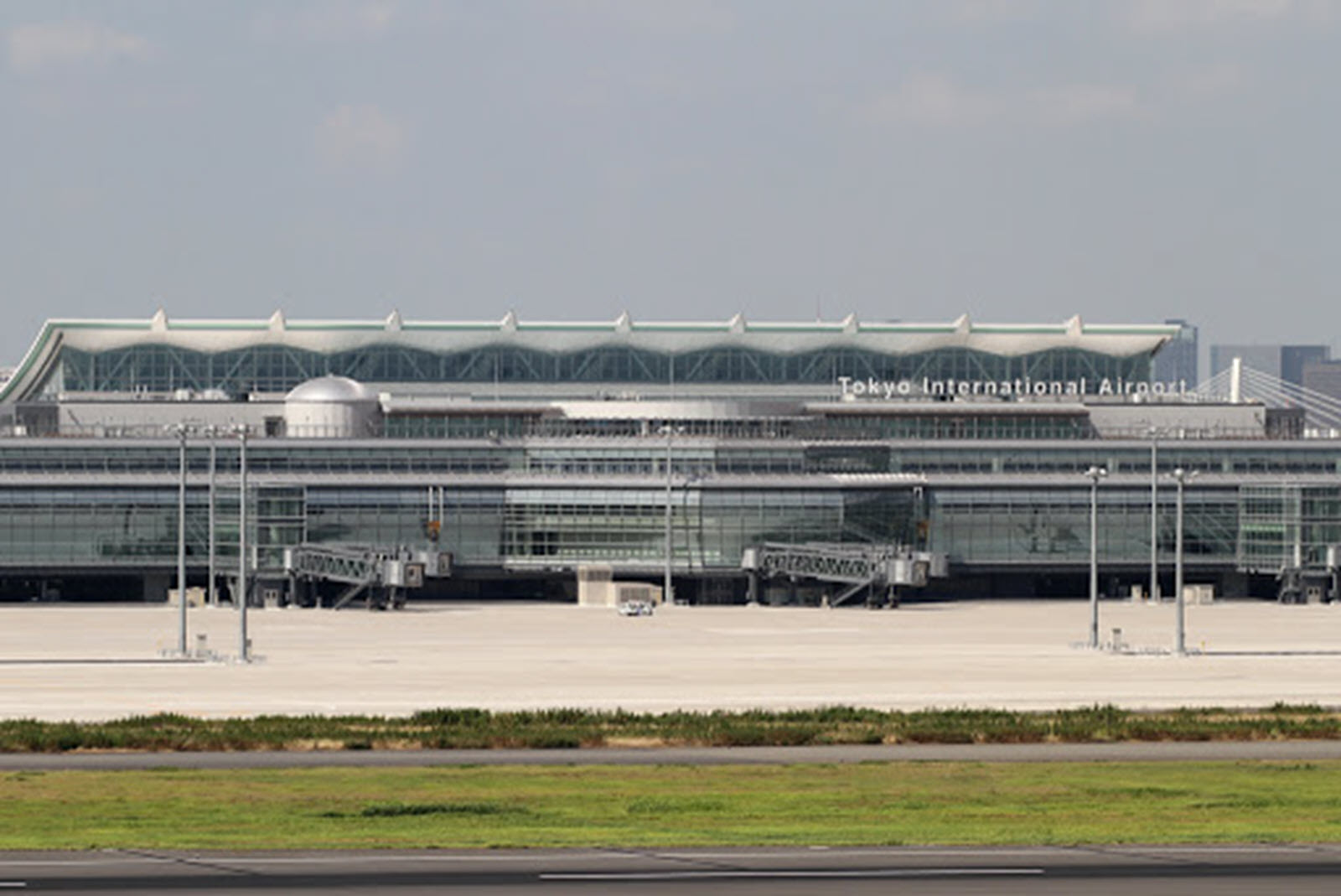 Tokyo International Airport (HND)
